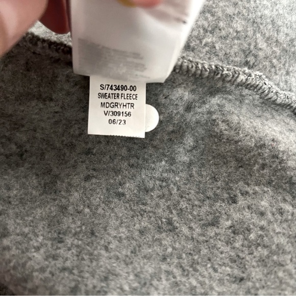 Old Navy Men’s Large 3/4 Zip Up Gray Sweater Long Sleeve Business Casual NWOT - Picture 7 of 7